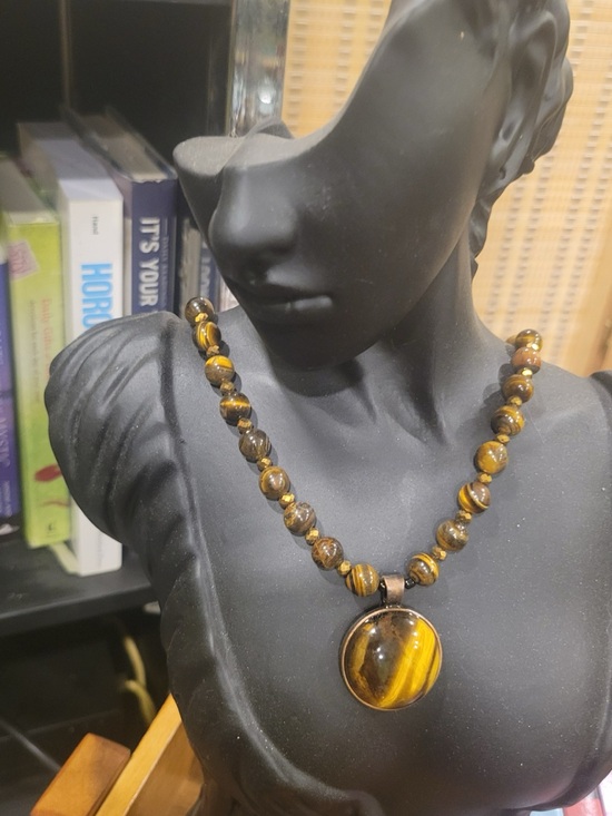 Jewelry - Tiger Eye Beaded Pendant Necklace - Brown